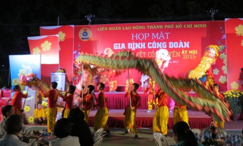 Thành phố Hồ Chí Minh: Họp mặt 500 gia đình công đoàn không về quê ăn Tết